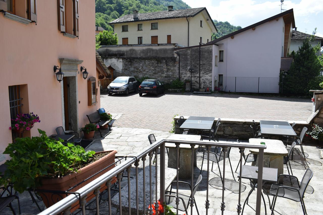 Italo-Svizzero Hotel Chiavenna Ngoại thất bức ảnh