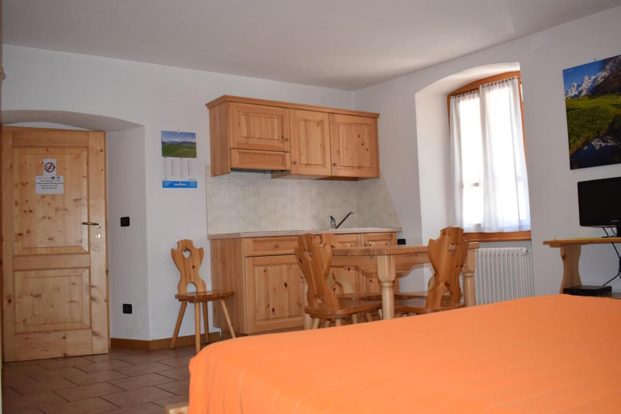 Italo-Svizzero Hotel Chiavenna Ngoại thất bức ảnh