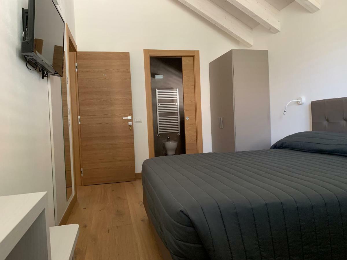 Italo-Svizzero Hotel Chiavenna Ngoại thất bức ảnh